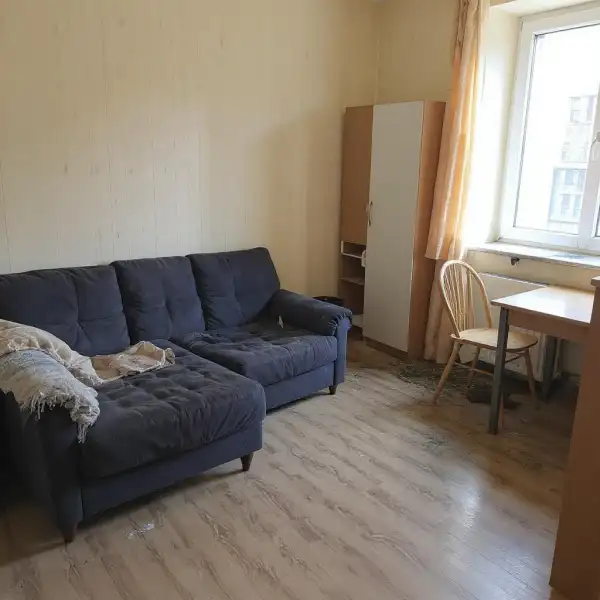 Дезодорация в квартире-студии - до уборки